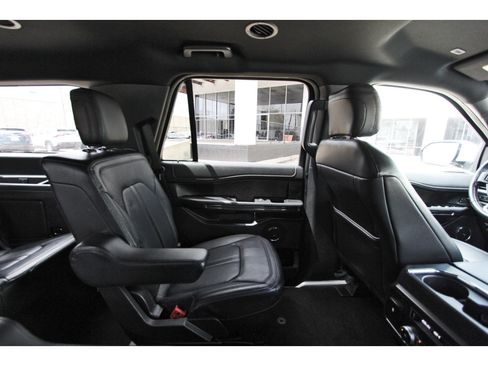 Used 2019 Ford Expedition Limited AWD/4WD image 13