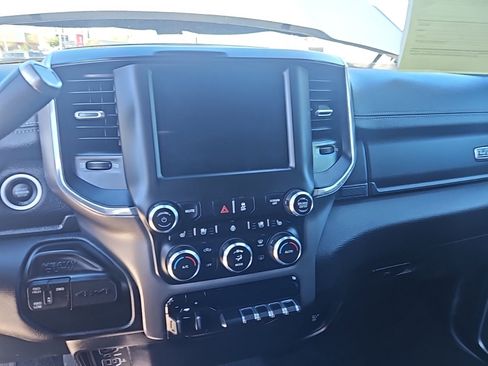 Used 2021 RAM 2500 Laramie w/ Night Edition image 17