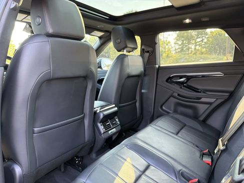 Used 2022 Land Rover Range Rover Evoque R-Dynamic S AWD/4WD image 11