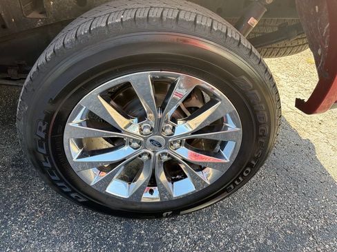 Used 2017 Ford F150 Lariat AWD/4WD image 9