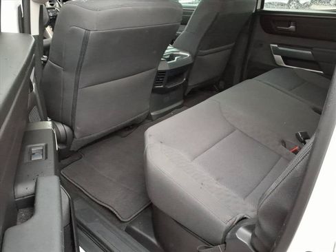 Used 2023 Toyota Tundra SR5 w/ SR5 Convenience Package AWD/4WD image 31