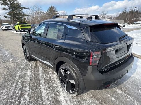 New 2026 Nissan Kicks SR w/ Cold Weather Package AWD/4WD image 25