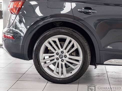 Used 2018 Audi Q5 2.0T Premium Plus w/ Premium Plus Package AWD/4WD image 10