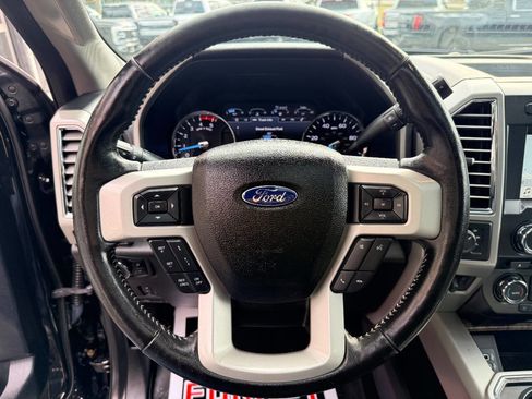 Used 2017 Ford F350 Lariat w/ Lariat Ultimate Package image 22