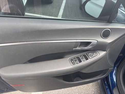 Used 2020 Hyundai Sonata SE w/ Cargo Package FWD image 17