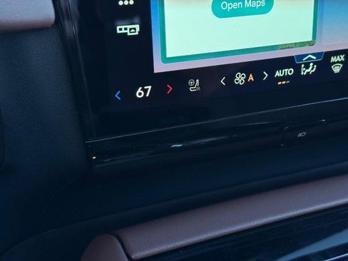 New 2025 Lincoln Navigator L Reserve image 24