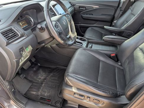 Used 2017 Honda Ridgeline RTL-T image 11