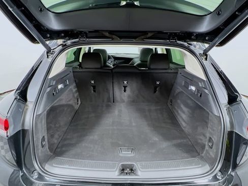 Certified 2023 Buick Envision Essence w/ Technology Package II image 27