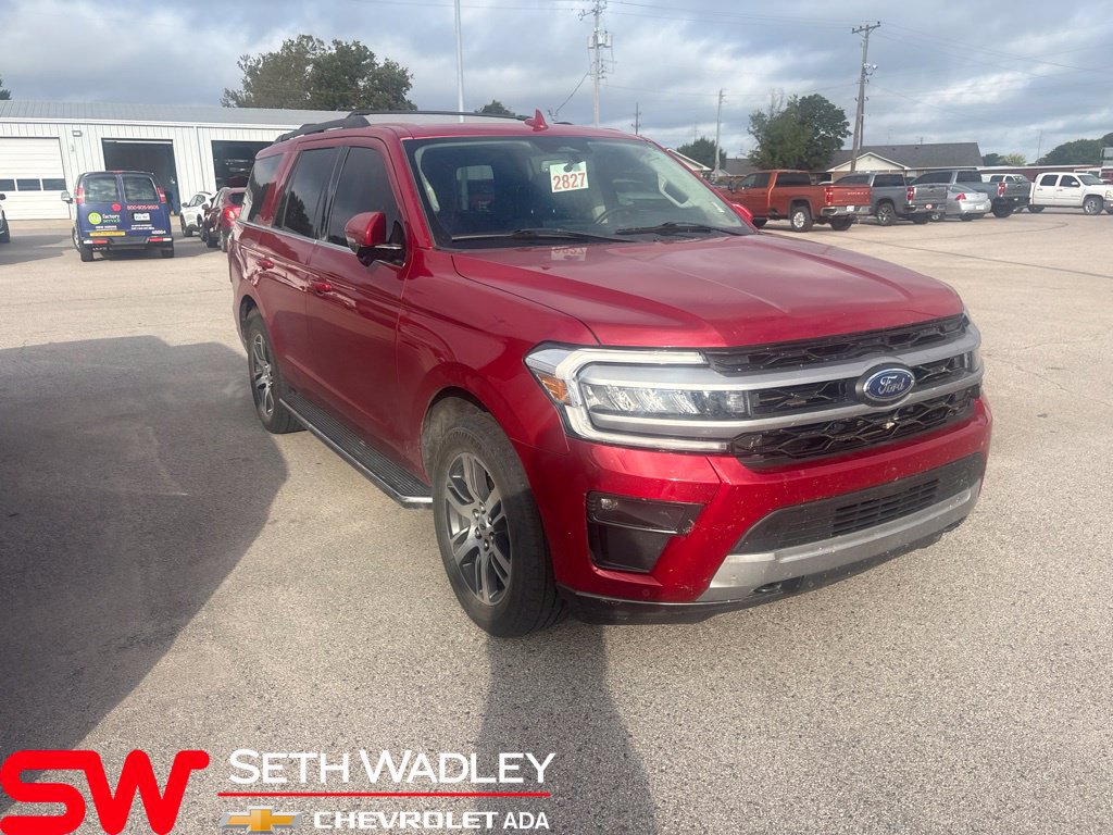 Used 2022 Ford Expedition XLT AWD/4WD image 1