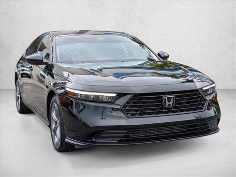 Certified 2024 Honda Accord EX image 3