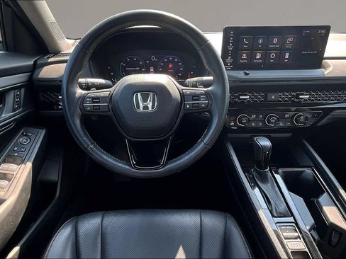 Used 2023 Honda Accord EX-L image 8