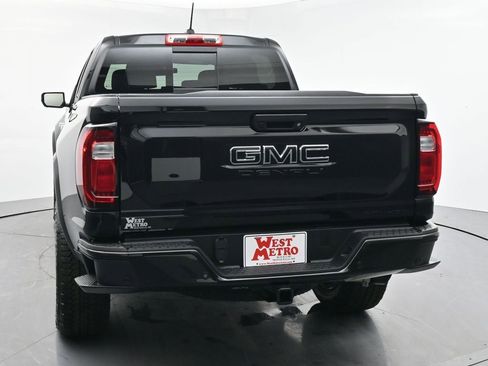 New 2026 GMC Canyon Denali w/ LPO, Denali Black Edition image 28