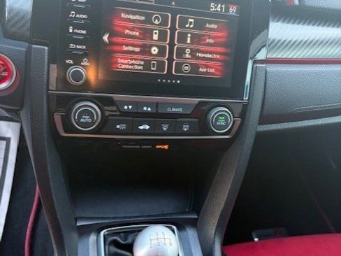 Used 2019 Honda Civic Type R image 12