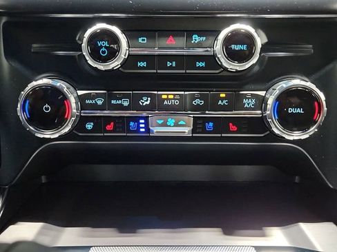 New 2025 Ford F150 Platinum w/ Equipment Group 702A High image 20