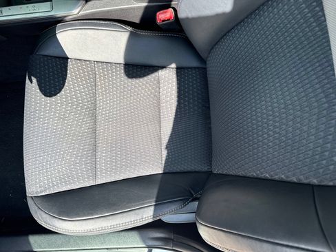 Used 2014 Toyota Camry SE w/ Fleet Convenience Package FWD image 13