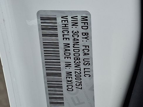 Certified 2022 Jeep Compass Trailhawk w/ Trailhawk Elite Group image 27