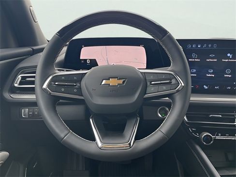 New 2026 Chevrolet Traverse LT w/ Enhanced Driving Package image 18