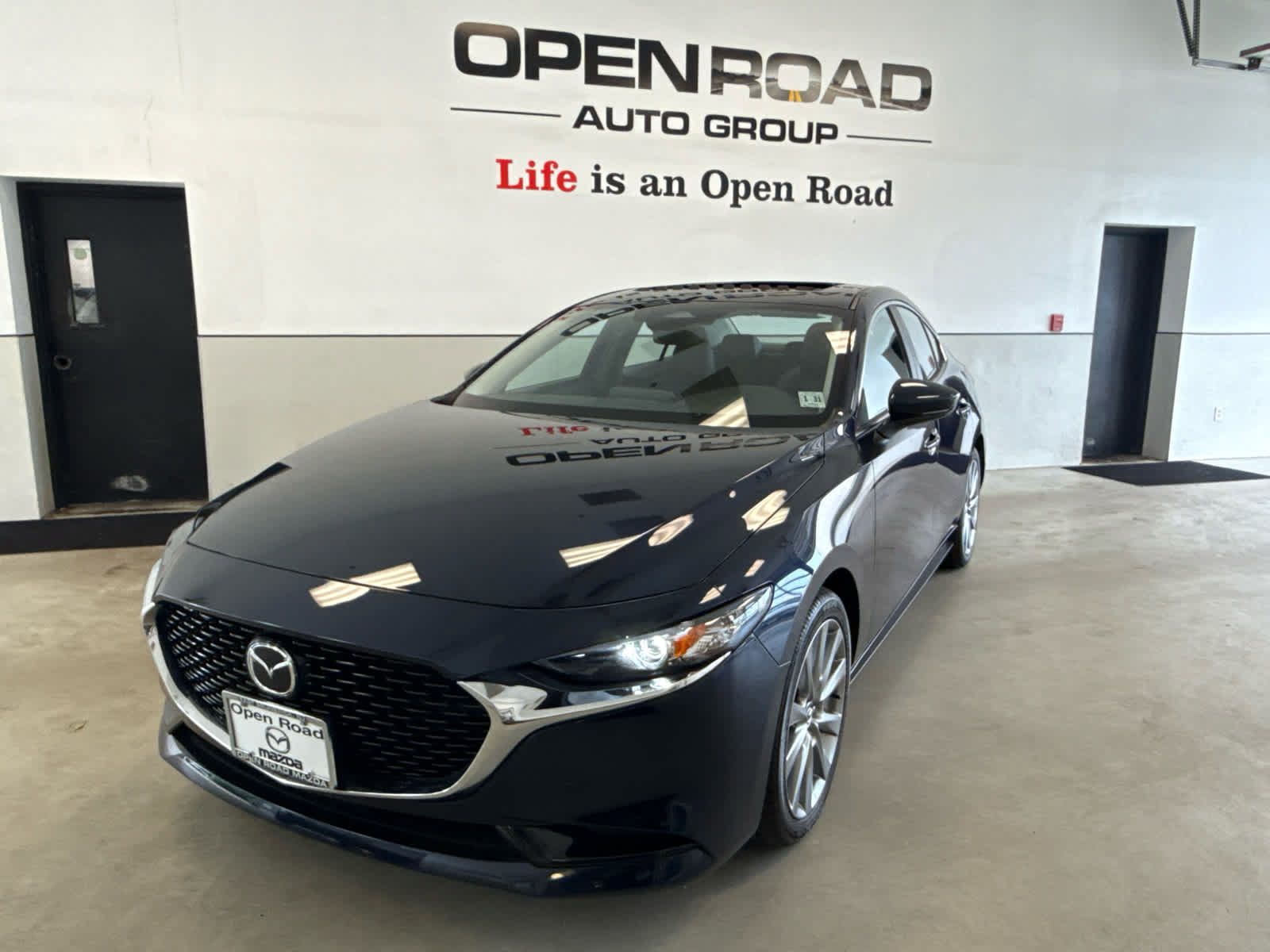 Certified 2026 MAZDA MAZDA3 2.5 S Sedan w/ Preferred Pkg FWD image 2