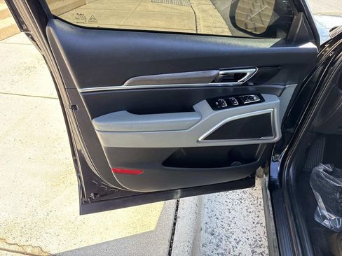 Used 2024 Kia Telluride EX X-Line image 14