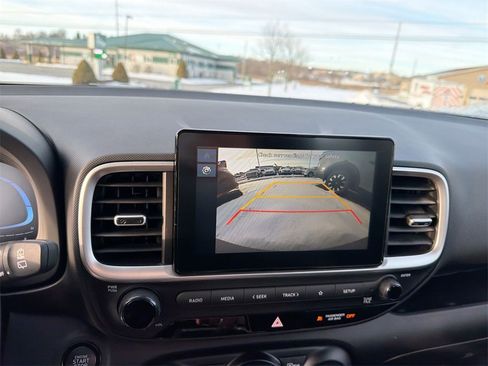 New 2026 Hyundai Venue SEL image 24