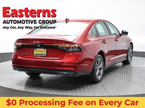 Used 2023 Honda Accord EX image 5