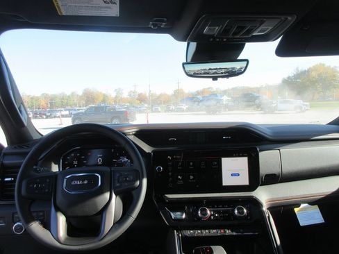 New 2026 GMC Sierra 1500 AT4 w/ AT4 Premium Package image 17