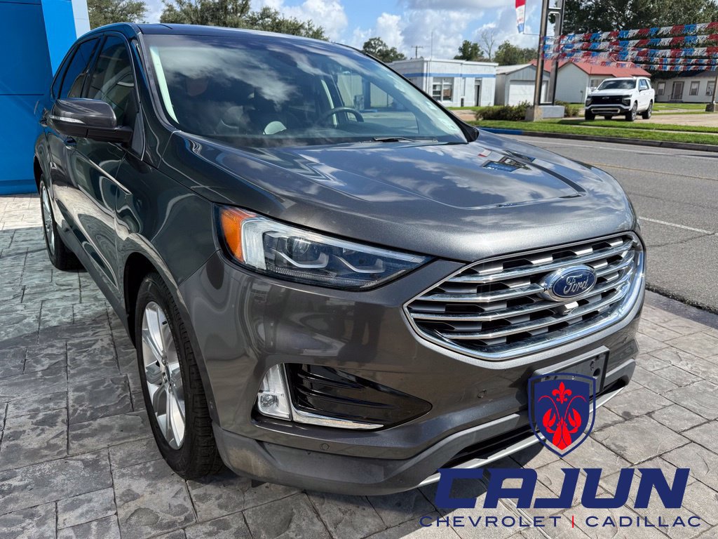 Used 2019 Ford Edge Titanium w/ Equipment Group 301A FWD image 5
