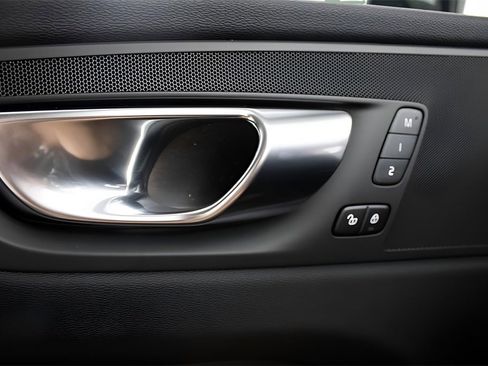 New 2025 Volvo XC60 T8 Plus w/ Protection Package Premier image 22