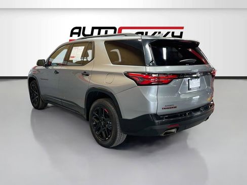 Used 2023 Chevrolet Traverse Premier w/ Redline Edition AWD/4WD image 5