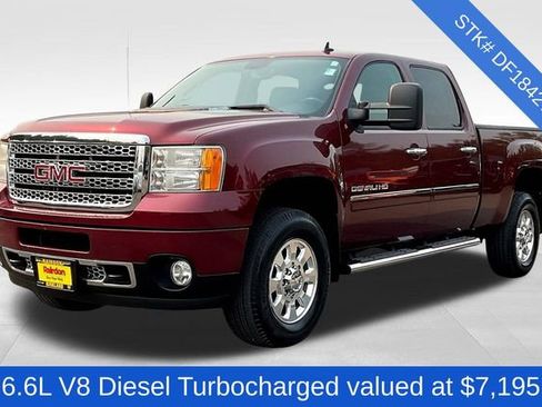 Used 2013 GMC Sierra 3500 Denali image 2