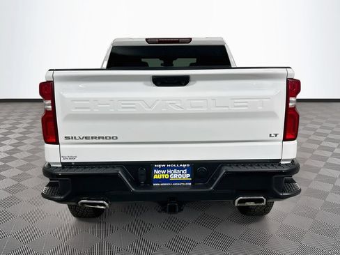 Used 2025 Chevrolet Silverado 1500 LT Trail Boss w/ Protection Package AWD/4WD image 9