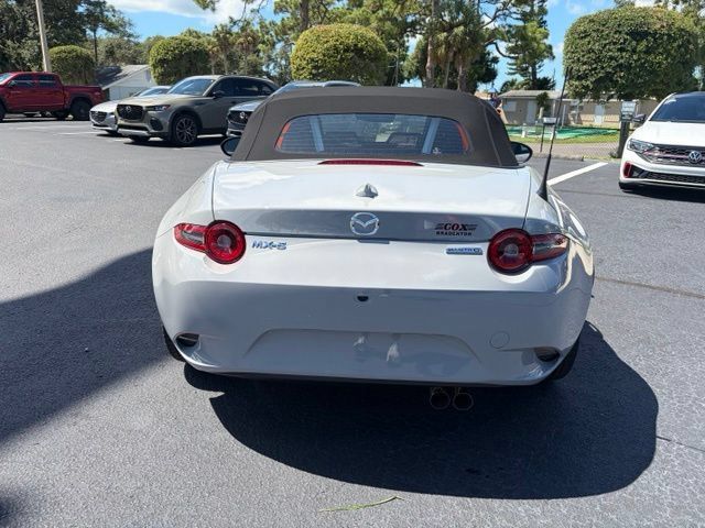 Used 2026 MAZDA MX-5 Miata Grand Touring RWD image 4