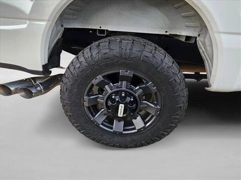 Certified 2024 Ford F250 Lariat w/ Lariat Ultimate Package image 24