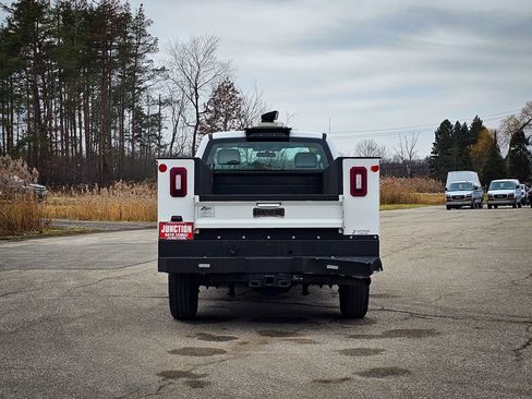 Used 2019 Ford F350 XL w/ Power Equipment Group image 5