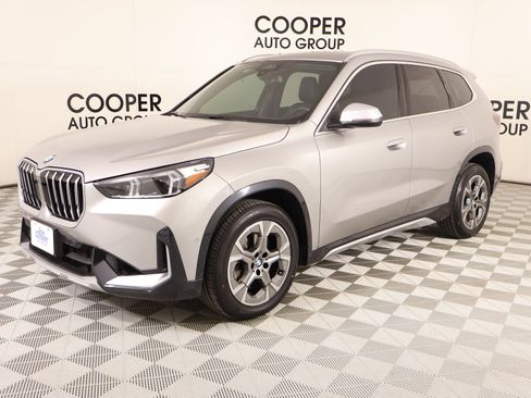 Used 2024 BMW X1 xDrive28i image 10