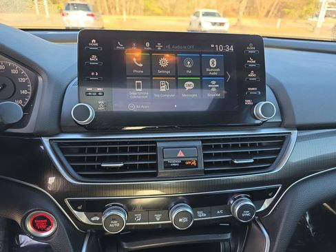 Used 2022 Honda Accord Sport image 19