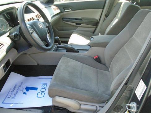 Used 2009 Honda Accord LX image 12