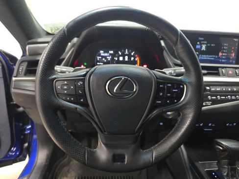 Used 2020 Lexus ES 350 F Sport w/ Accessory Package 2 FWD image 4