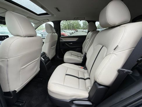 Used 2024 MAZDA CX-90 Plug-In Hybrid w/ Preferred AWD/4WD image 25