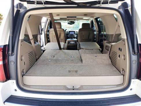 Used 2016 Chevrolet Tahoe LTZ RWD image 25