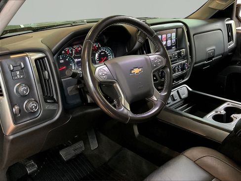 Used 2018 Chevrolet Silverado 1500 LT w/ All Star Edition AWD/4WD image 18
