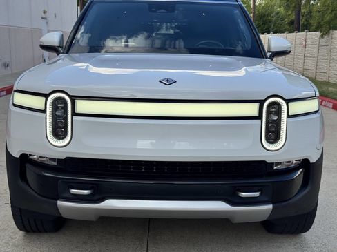 Used 2022 Rivian R1S Launch Edition image 47