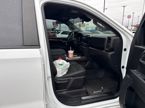 Used 2024 Chevrolet Silverado 1500 LT Trail Boss w/ LT Trail Boss Premium Package image 23