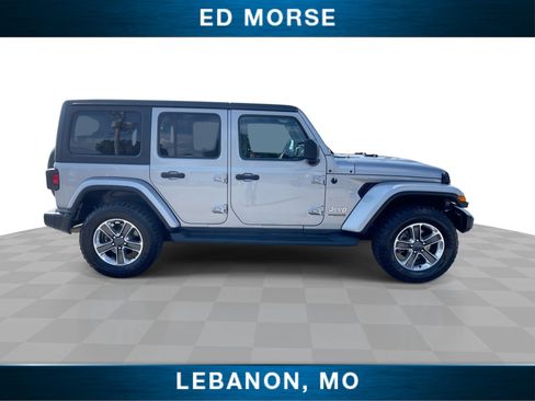Used 2021 Jeep Wrangler Unlimited Sahara AWD/4WD image 9