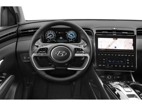 Certified 2024 Hyundai Tucson Limited AWD/4WD image 10