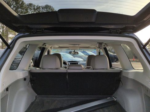Used 2012 Subaru Forester 2.5X Limited image 29