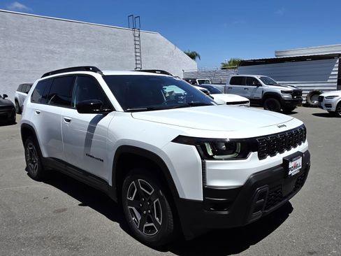 New 2026 Jeep Cherokee Laredo AWD/4WD image 6