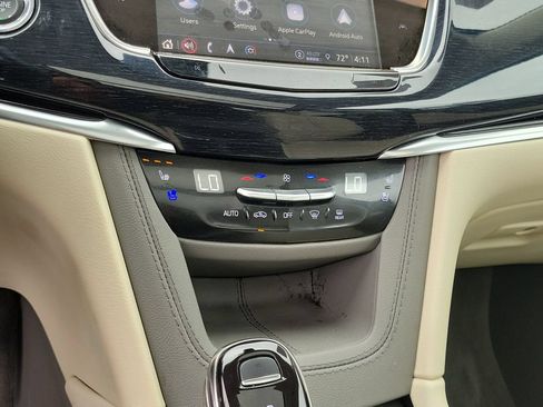 Used 2024 Cadillac XT6 Premium Luxury w/ Technology Package AWD/4WD image 28