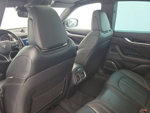 Used 2019 Maserati Levante GranSport AWD/4WD image 14
