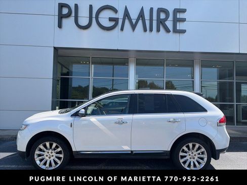 Used 2015 Lincoln MKX FWD w/ Equipment Group 102A image 1